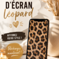 Un intérieur stylé avec un fond d'écran léopard qui apporte personnalité et modernité.