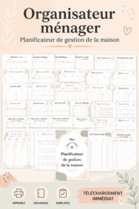 Planner de gestion familiale sur une table en bois, avec des notes et des crayons.