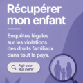 Un parent lisant des documents juridiques pour comprendre ses droits parentaux